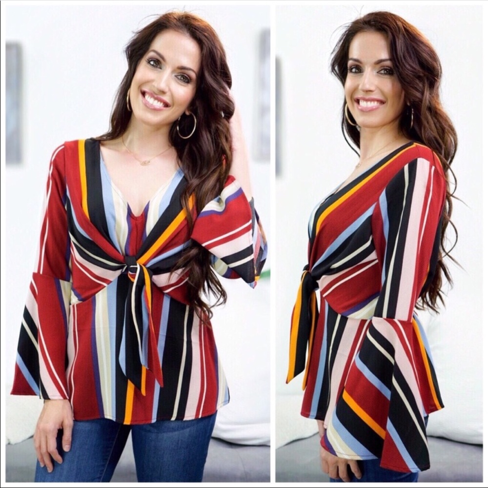 Boho🌺vibrant striped top perfect for fall days!